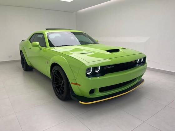 DODGE CHALLENGER 6.4 V8 HEMI GASOLINA R/T SCAT PACK WIDEBODY TORQUEFLITE DODGE CHALLENGER 6.4 V8 HEMI GASOLINA R/T SCAT PACK WIDEBODY TORQUEFLITE